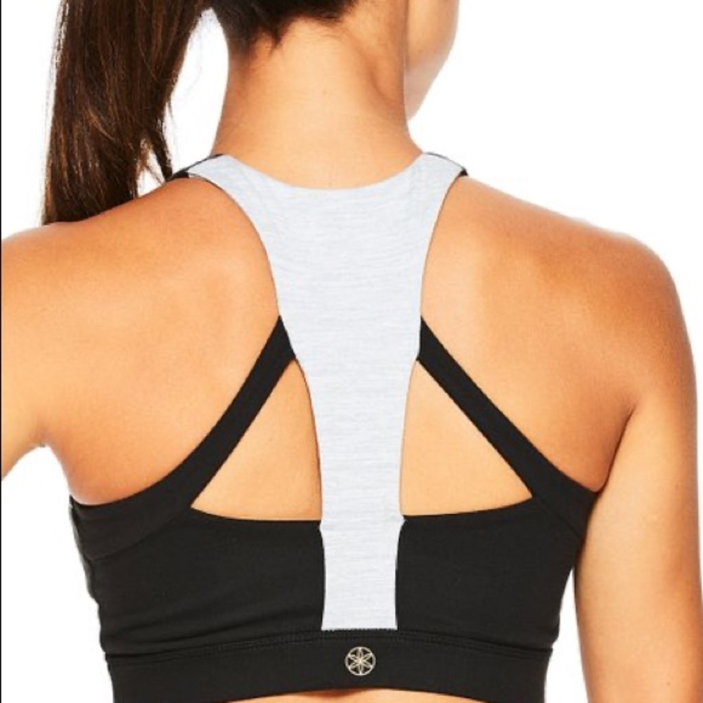 ✨GAIAM✨ Sports Bra
